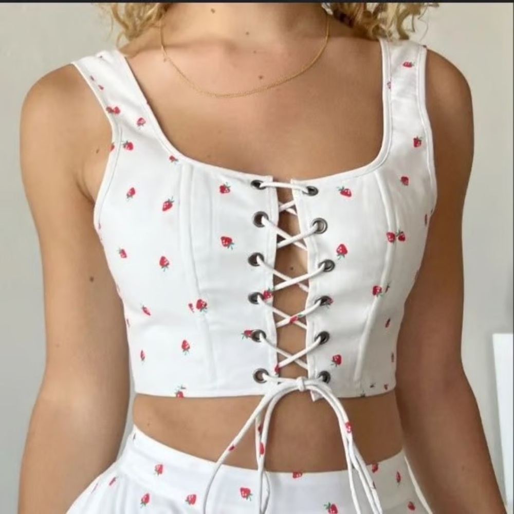 Selkie The La Fraise Soft Corset Strawberry Print Lace Up NWT Size S